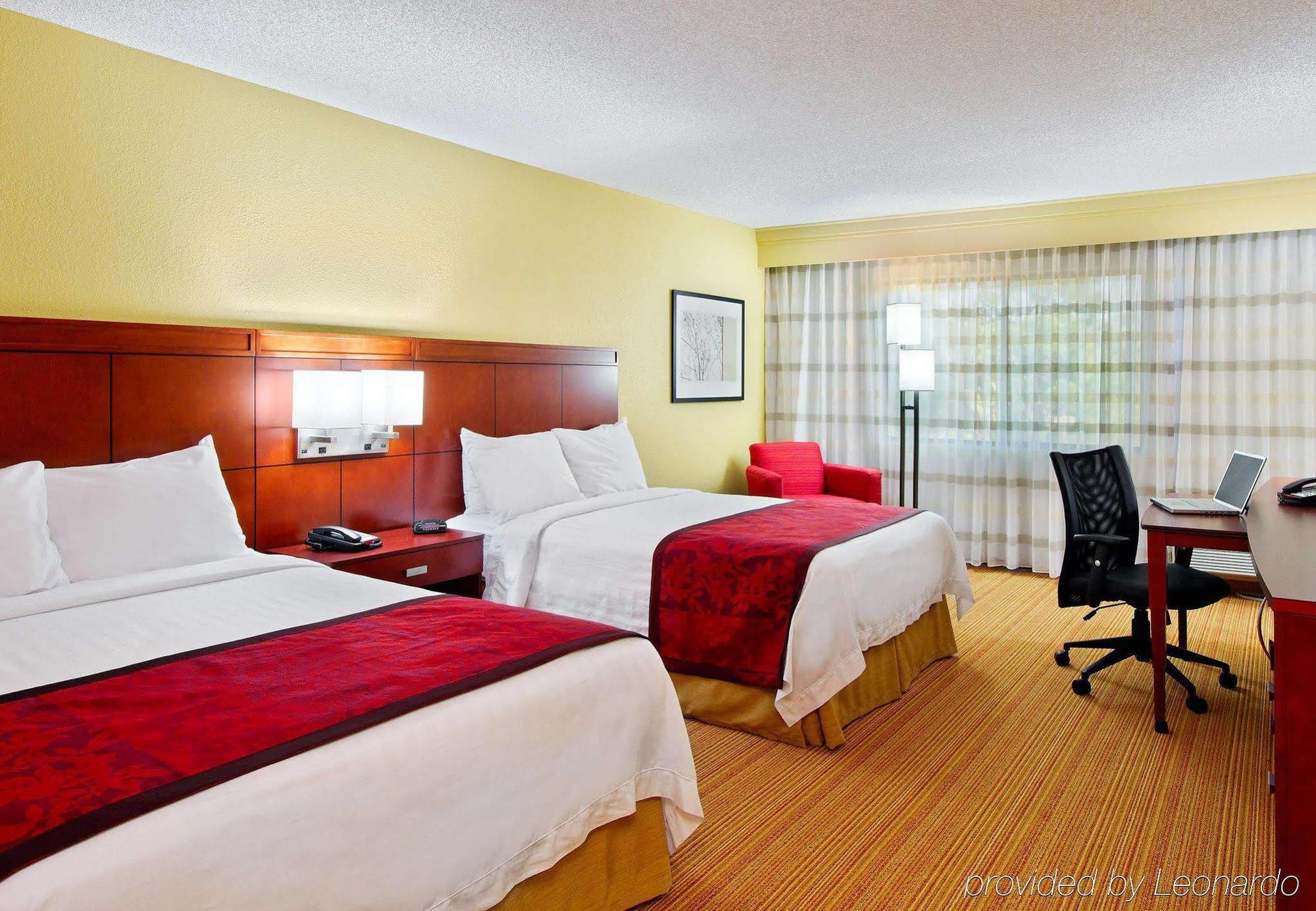 Courtyard Sarasota Bradenton Airport Hotel Eksteriør billede