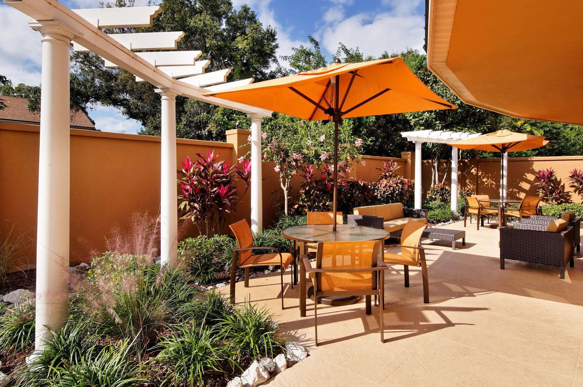 Courtyard Sarasota Bradenton Airport Hotel Eksteriør billede